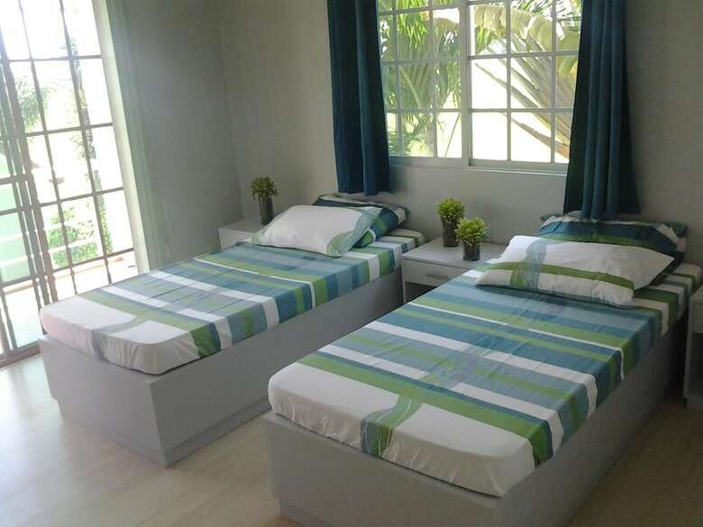 Hotel Sir Nico Guesthouse And Resort