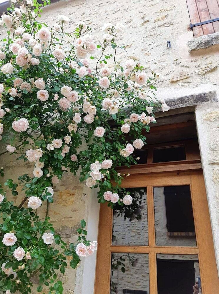 House With 2 Bedrooms In Chalo-saint-mars