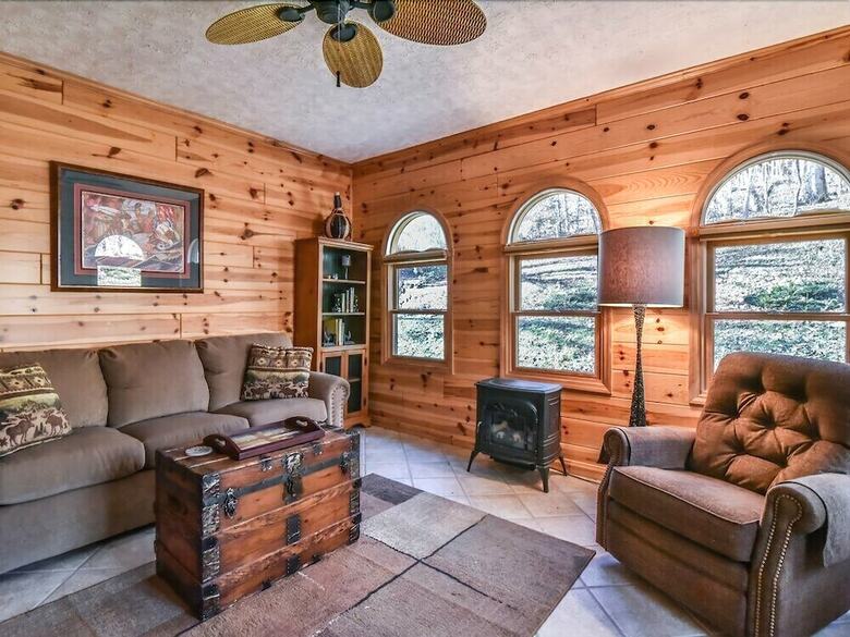 Creekside Cottage Star5vacations