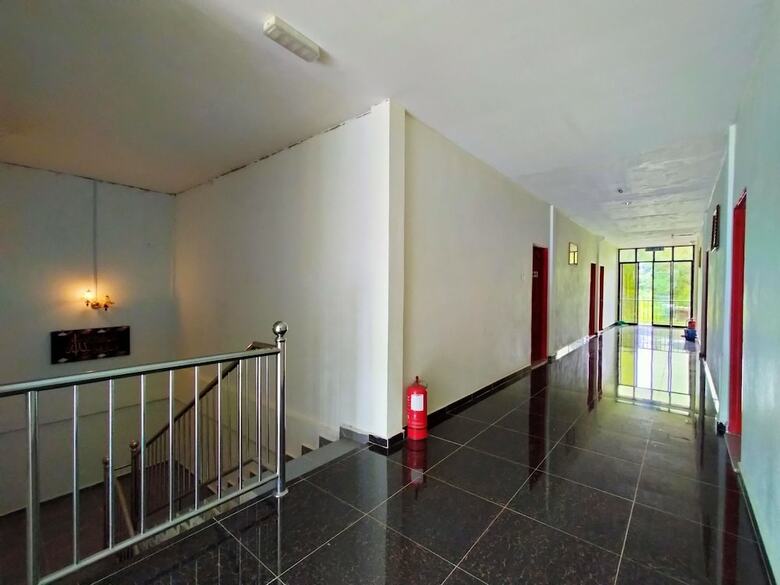Oyo 89933 Nun Hotel