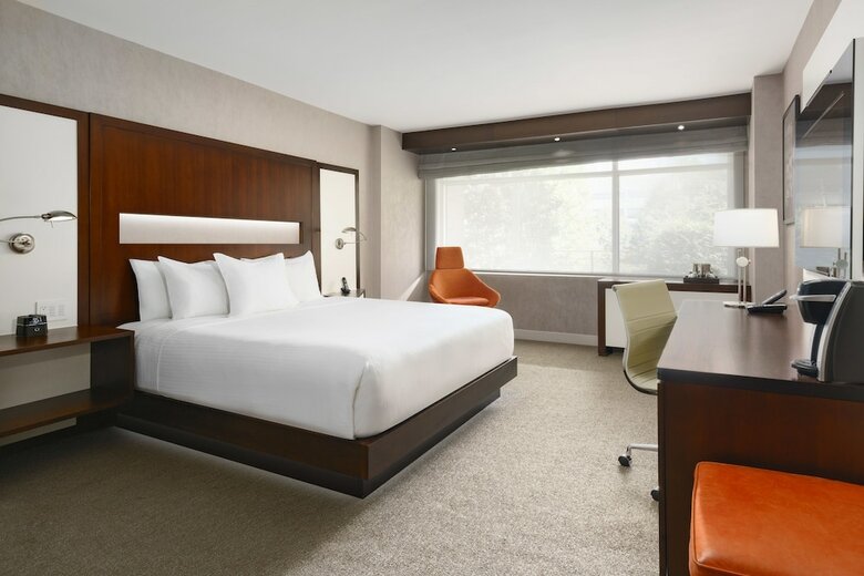 Hotel J House Greenwich