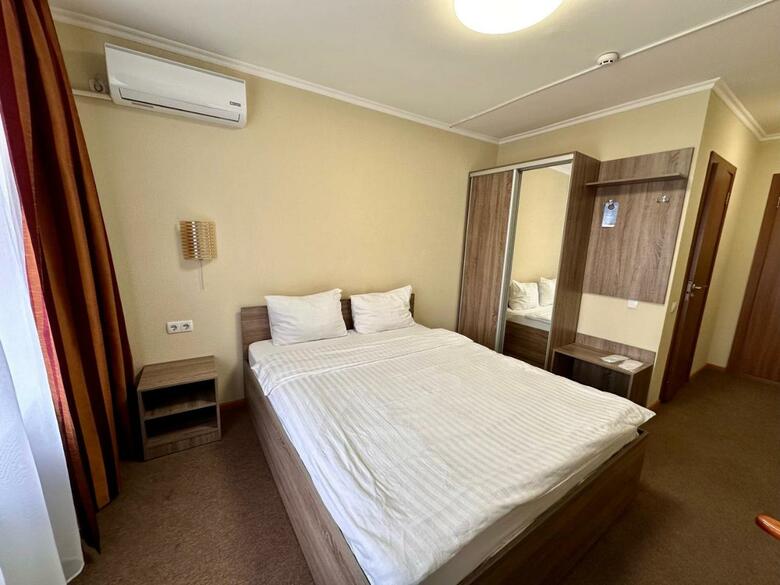 Hotel Yavir