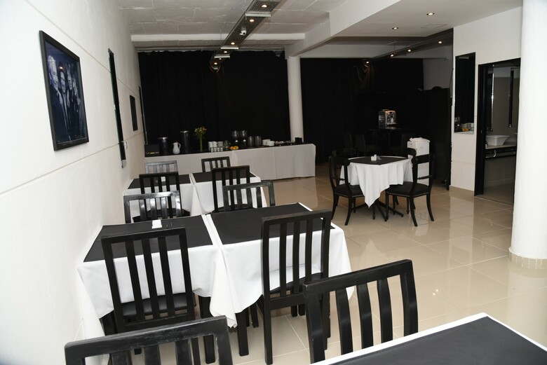 Aparthotel Gardel Flats