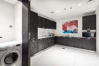 Studio M Arabian Plaza Hotel & Hotel Apartments