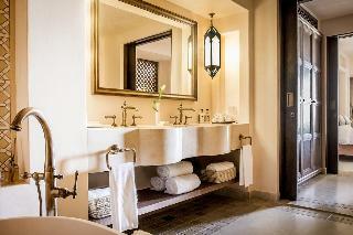 Hotel Jumeirah Al Wathba Desert Resort And Spa
