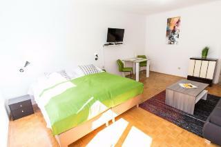 Apartamentos Checkvienna Jenullgasse