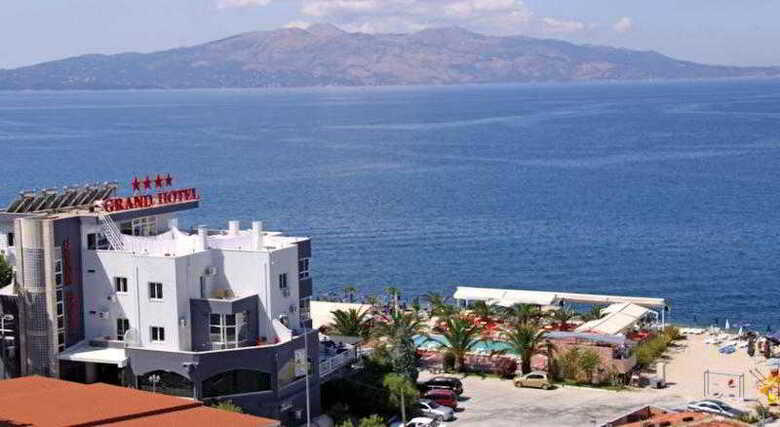 Grand Hotel