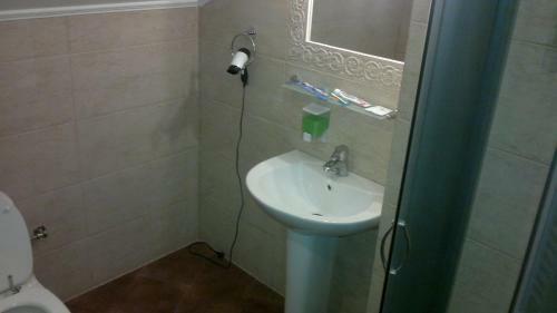 Hostal Adonis