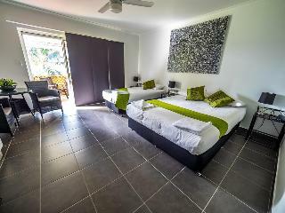 Hotel Dolphin Heads Resort