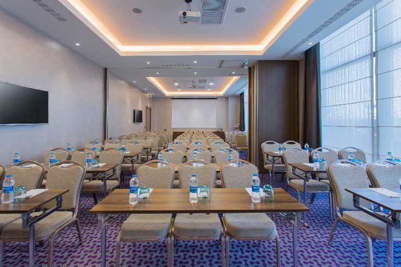 Hotel Hampton By Hilton Samsun