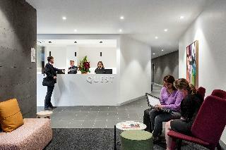 Aparthotel Quest St Kilda Road