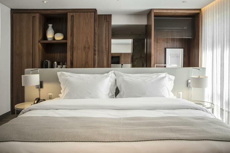 Nomaa Hotel
