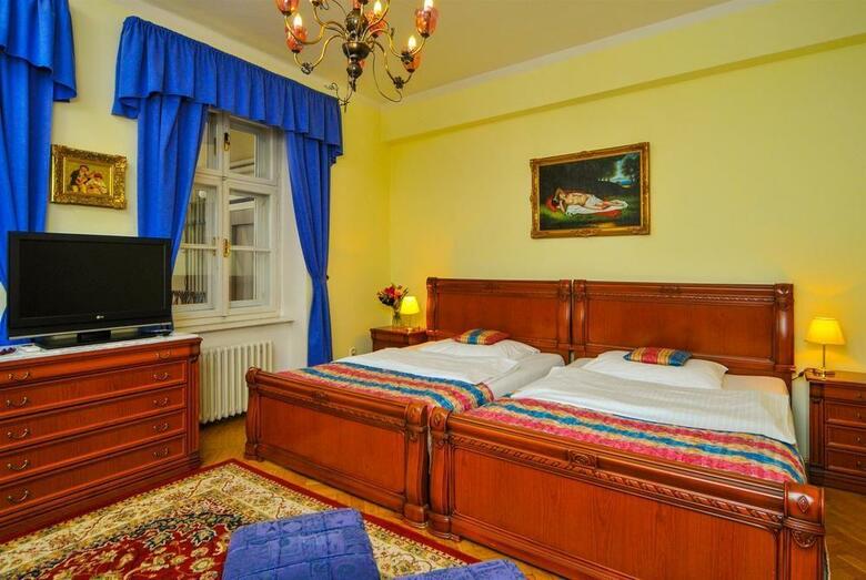 Hotel Josephine Old Town Square