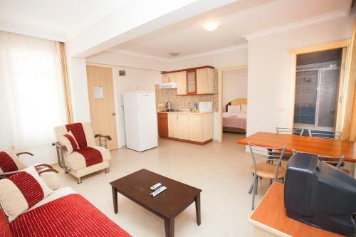 Yalcinkaya Apart Hotel
