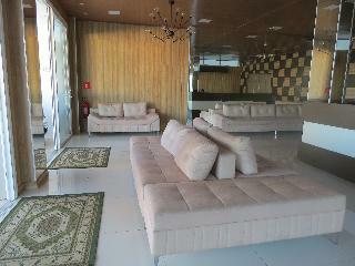 Farol Plaza Hotel By Sol Express
