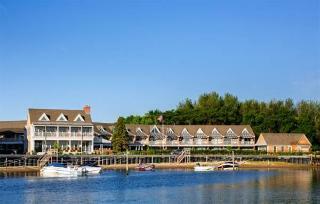 Hotel Baron's Cove Inn