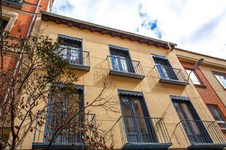 Aparthotel Malasa�a Central Suites