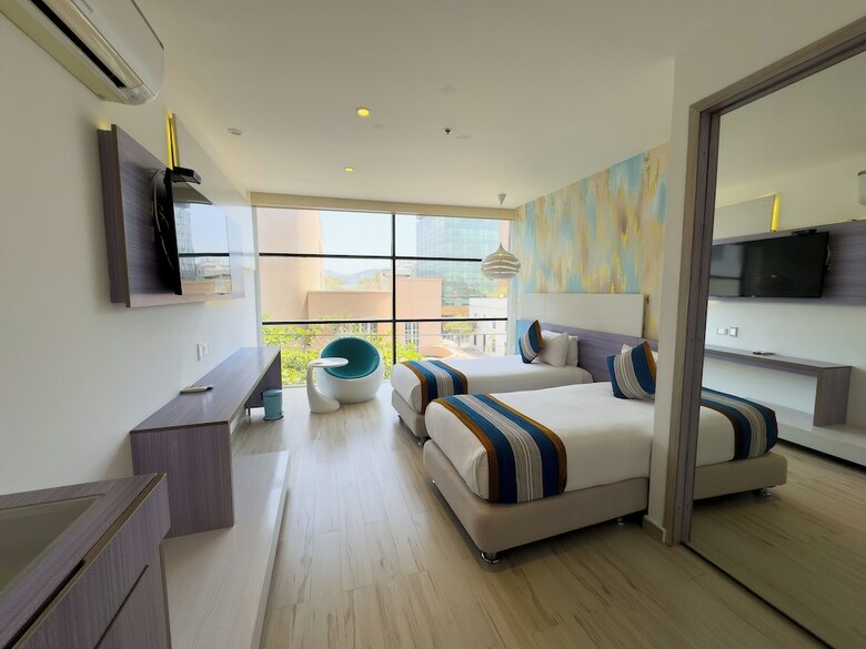 Hotel Catedral Plaza