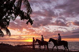 Hotel Doubletree By Hilton Sonaisali Island, Fiji