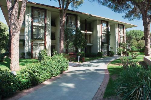 Hotel Gloria Verde Resort