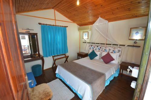 Hostal Bora Bora Marin