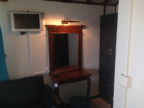 Hostal Bora Bora Marin