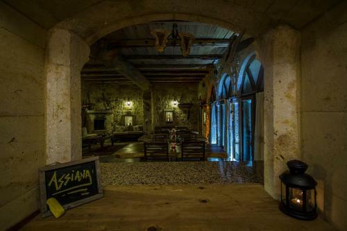Posada Assiana Cave Hotel