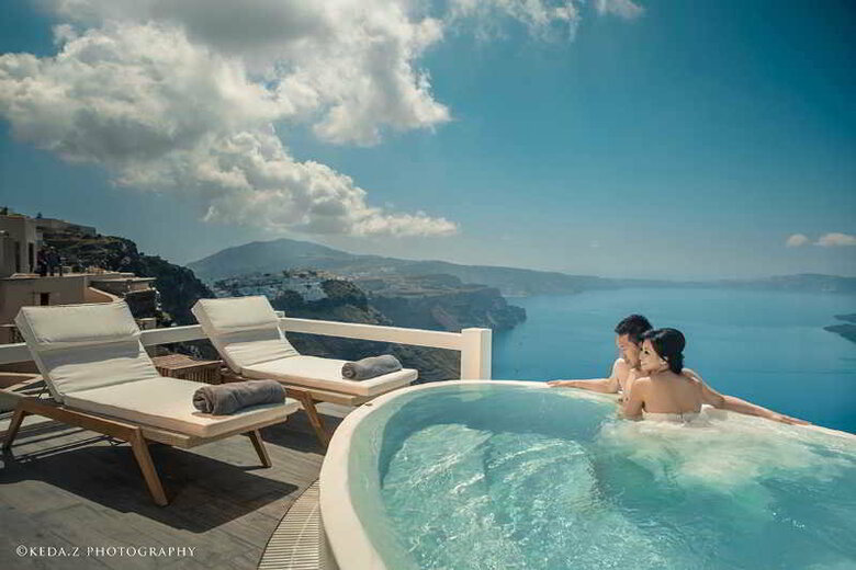 Hotel Aqua Luxury Suites