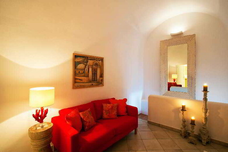 Hotel Aqua Luxury Suites