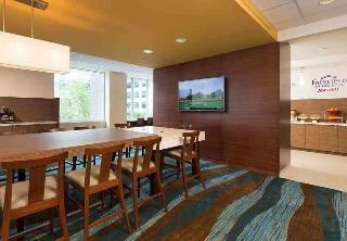 Hotel Fairfield Inn & Suites Calgary Downtown