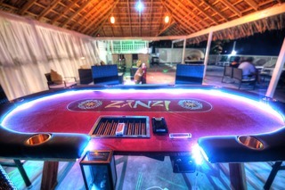 Hotel Zanzi Beach Resort