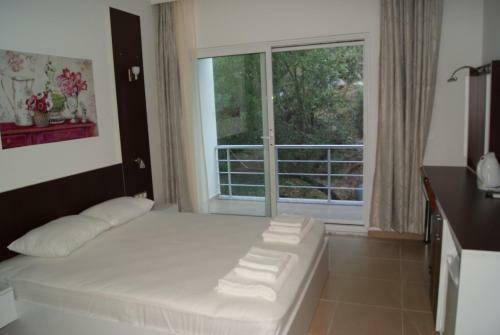 Blue Bosprina Hotel