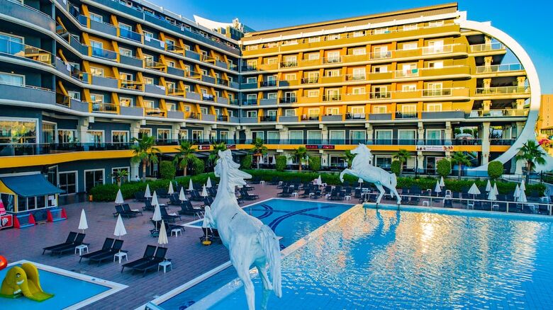Hotel Senza The Inn Resort & Spa