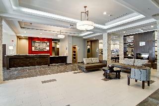 Hotel Holiday Inn Express And Suites Oshawa Downtown