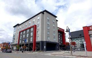 Hotel Holiday Inn Express And Suites Oshawa Downtown