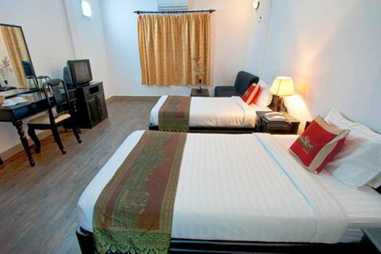 Hotel Diamond Palace