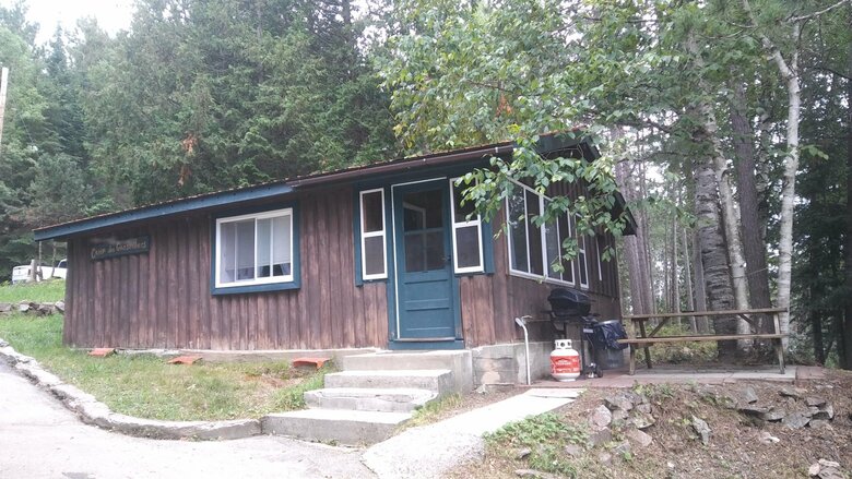 Hotel Mattawa River Cottages & Cardinal Restaurant
