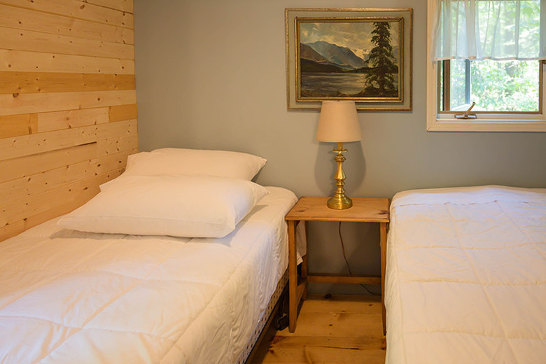 Hotel Mattawa River Cottages & Cardinal Restaurant