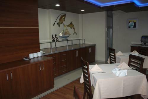 Lifos Hotel