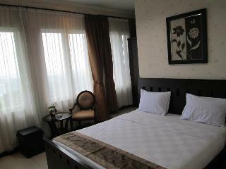 Hotel Scarlet Dago Bukit Pakar