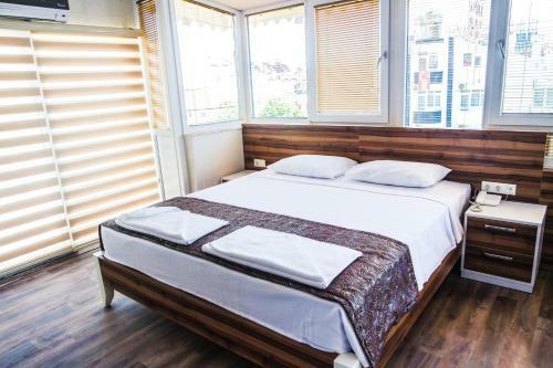 Ale Hotel