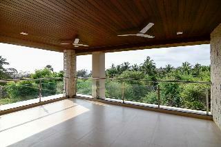 Hotel Sea Shore Beach Resort