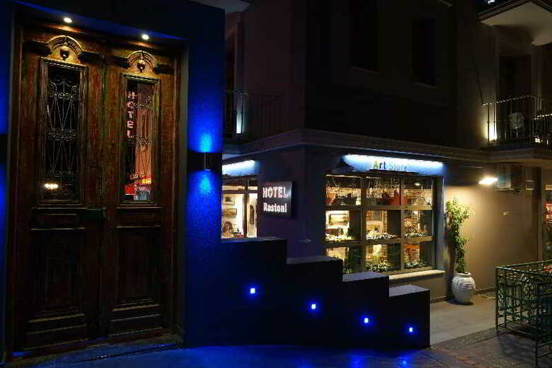 Rastoni Hotel