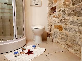 Hotel Villa Nautica Stone House