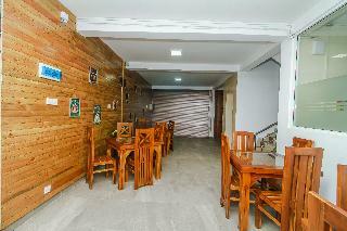 Hotel Maple Tree Residencies