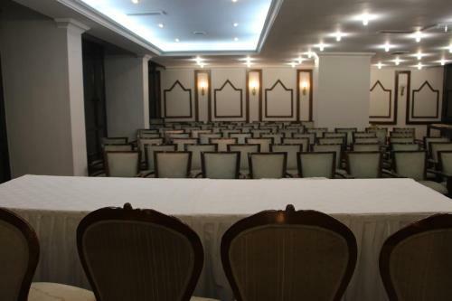 Akyuz Hotel