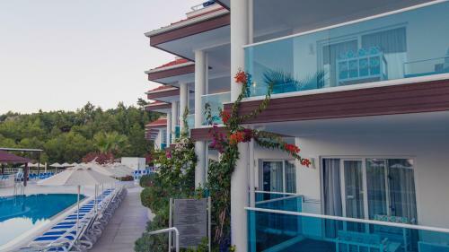 Hotel Garcia Resort & Spa