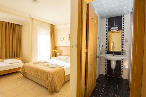 Bed & Breakfast Hotel Karbel Sun