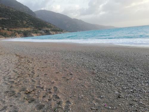 Karbel Beach Hotel