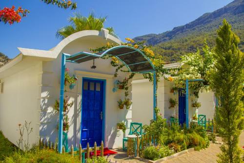 Orange Lodge (sunmed Lodge)